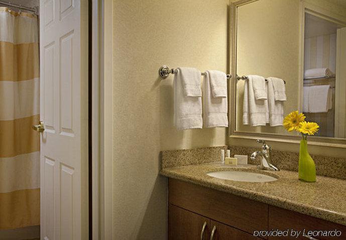 Residence Inn By Marriott Toronto Airport מראה חיצוני תמונה