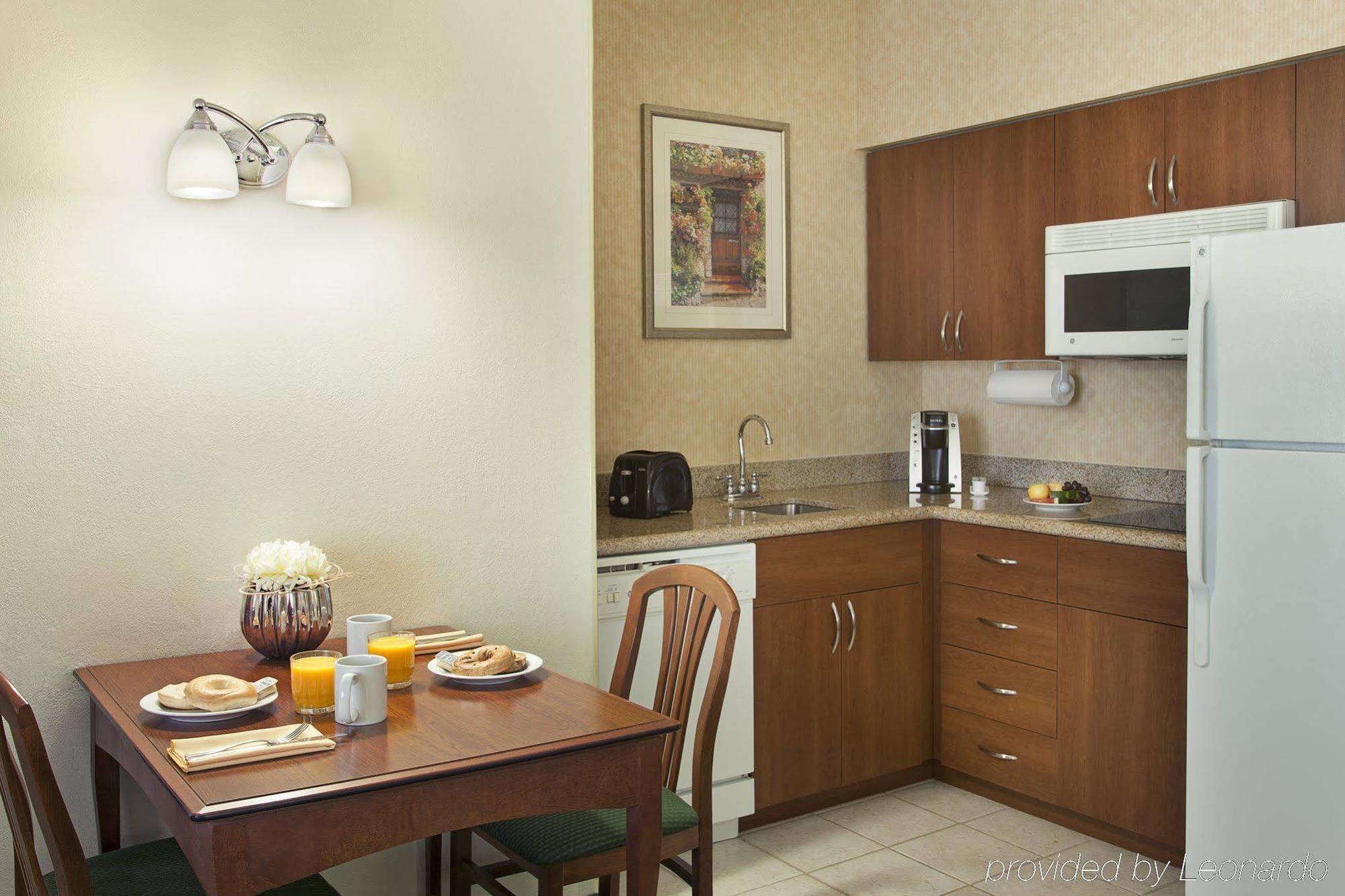Residence Inn By Marriott Toronto Airport מראה חיצוני תמונה